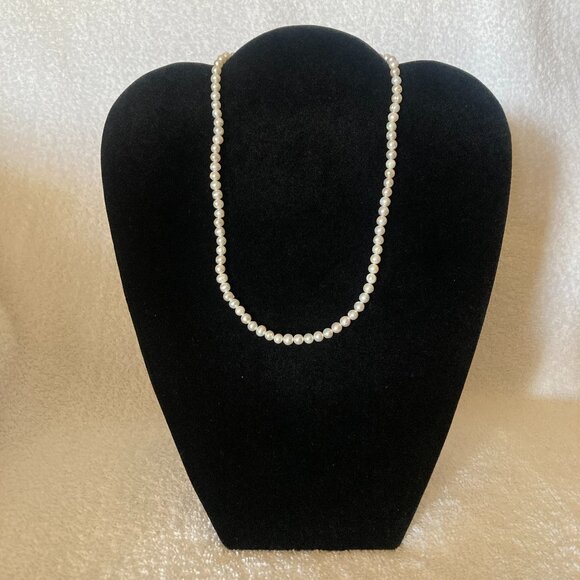 Jewelry - Authentic Genuine 18" Pearl Necklace with Gold Clasp